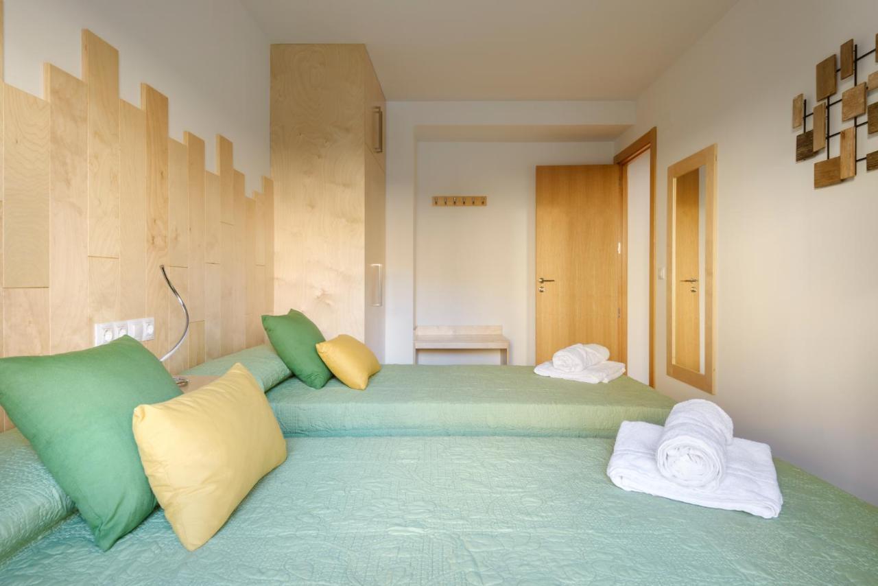 ハカOtal Urban De "Casa Otal"アパートメント エクステリア 写真